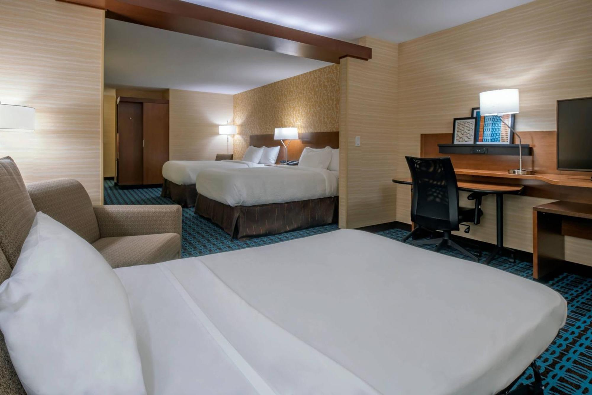 Fairfield Inn & Suites By Marriott Boston Marlborough/Apex Center Exterior foto
